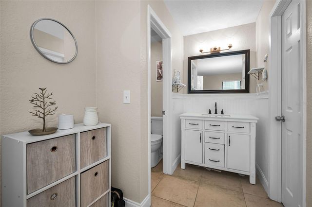 455 ALT 19 S 83, Palm Harbor, FL 34683