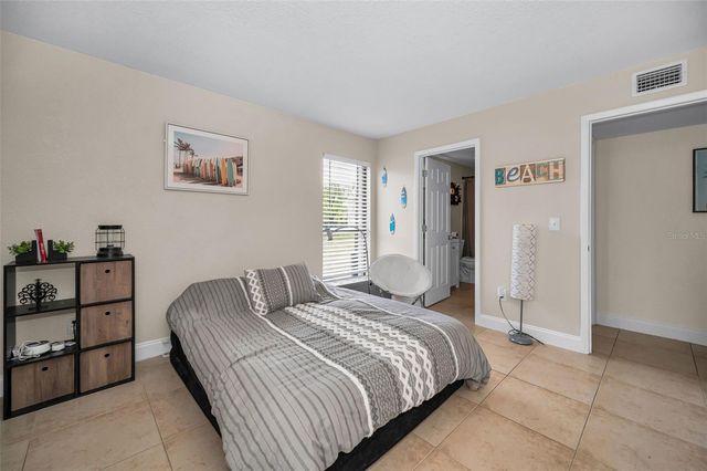 455 ALT 19 S 83, Palm Harbor, FL 34683