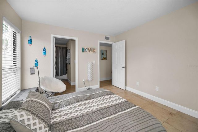 455 ALT 19 S 83, Palm Harbor, FL 34683