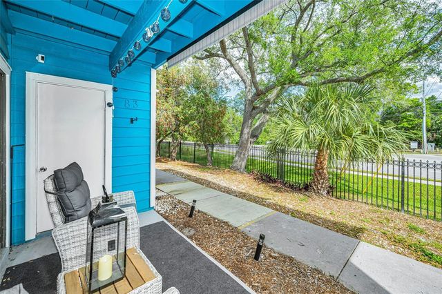 455 ALT 19 S 83, Palm Harbor, FL 34683