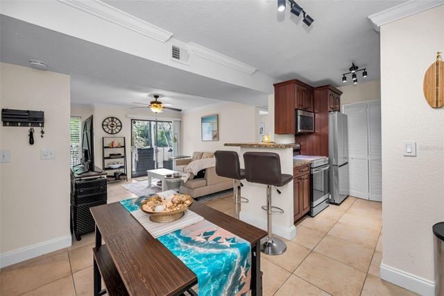 455 ALT 19 S 83, Palm Harbor, FL 34683