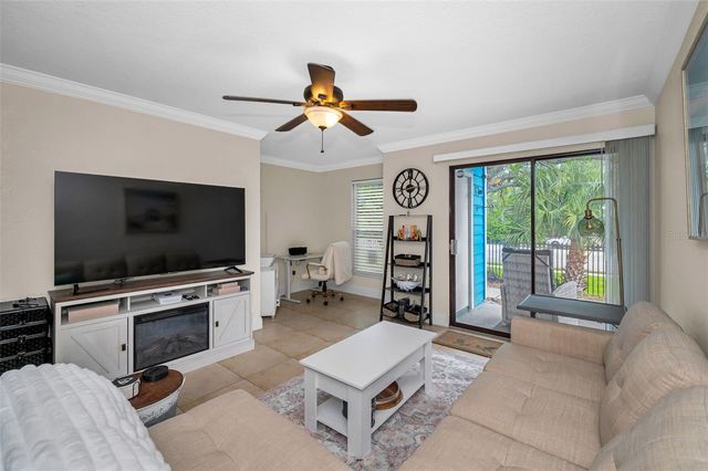 455 ALT 19 S 83, Palm Harbor, FL 34683