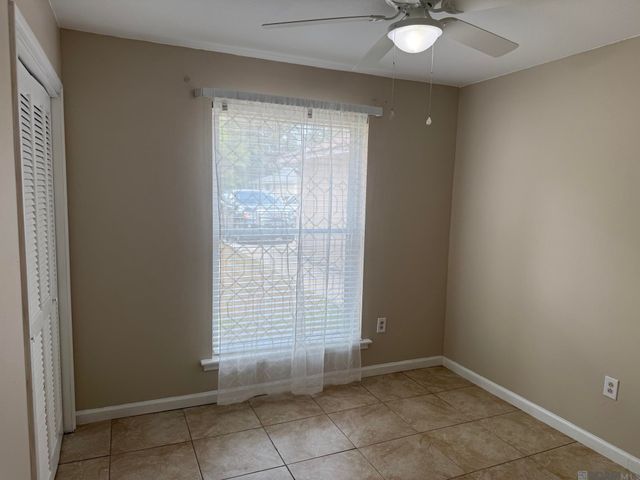 13618 Chalmette Ave, Baton Rouge, LA 70810