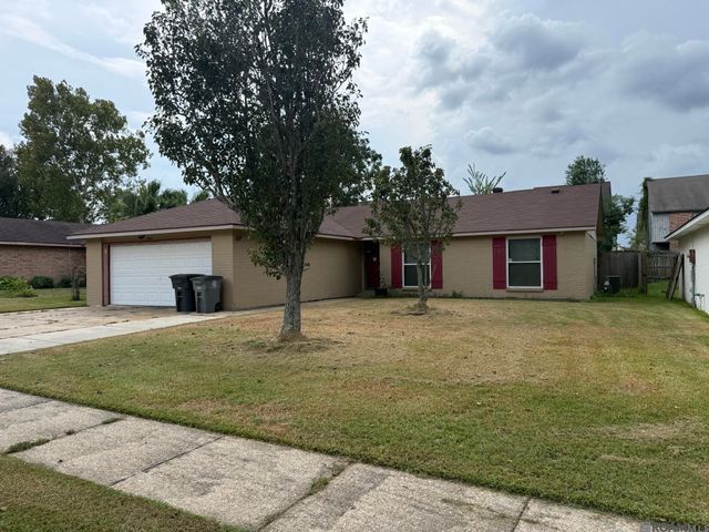 13618 Chalmette Ave, Baton Rouge, LA 70810