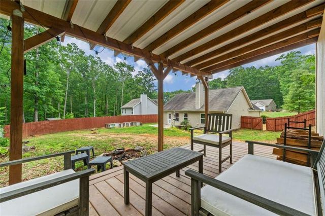 79 Country Farms Way, Rockmart, GA 30153