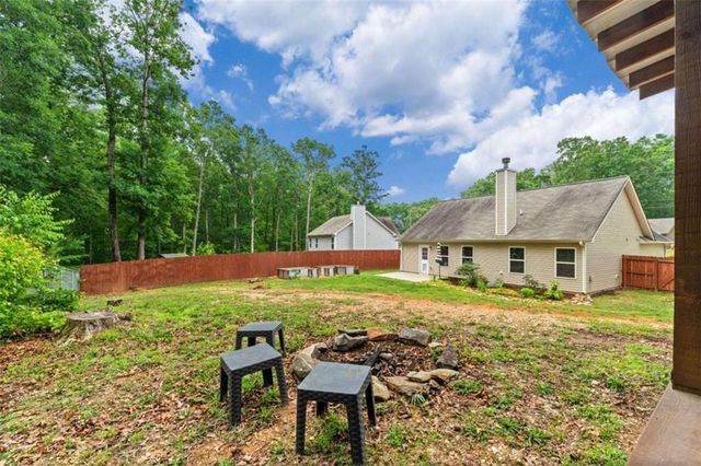 79 Country Farms Way, Rockmart, GA 30153