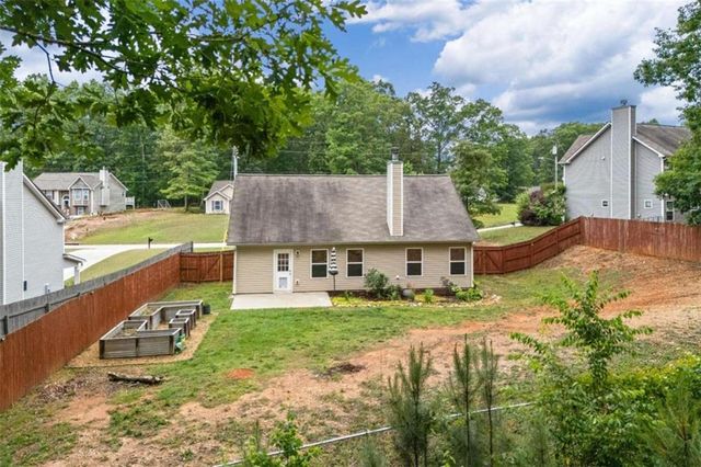 79 Country Farms Way, Rockmart, GA 30153