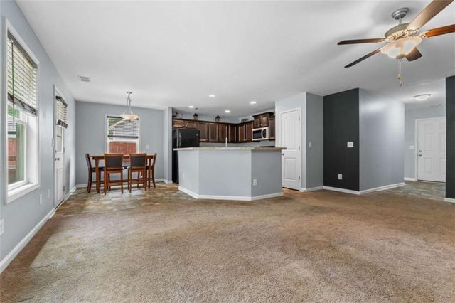 79 Country Farms Way, Rockmart, GA 30153