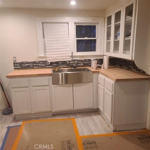 10560 Robinson Avenue, Riverside, CA 92505