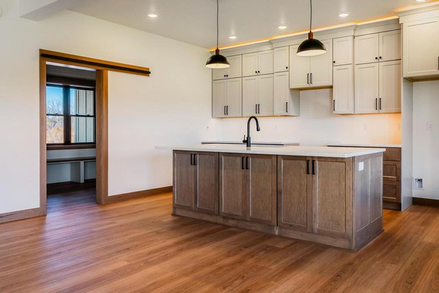 W4051 Twin Creeks ROAD, La Crosse, WI 54601