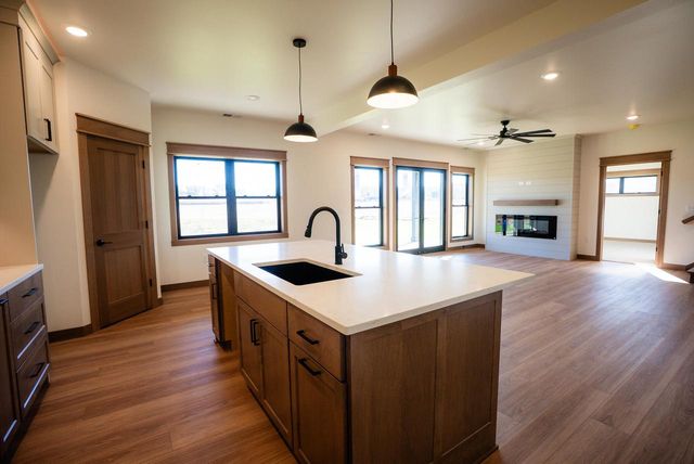 W4051 Twin Creeks ROAD, La Crosse, WI 54601