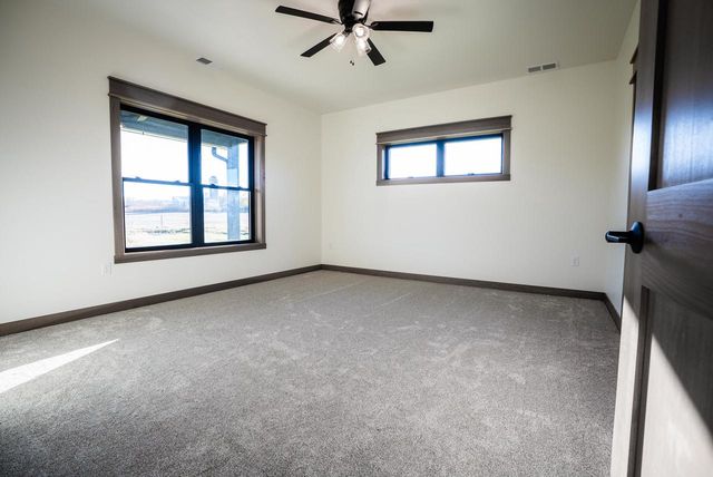 W4051 Twin Creeks ROAD, La Crosse, WI 54601