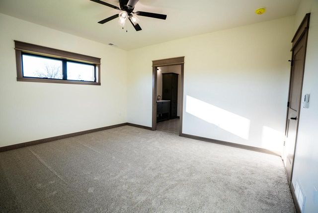 W4051 Twin Creeks ROAD, La Crosse, WI 54601