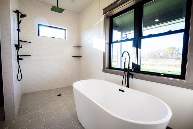 W4051 Twin Creeks ROAD, La Crosse, WI 54601