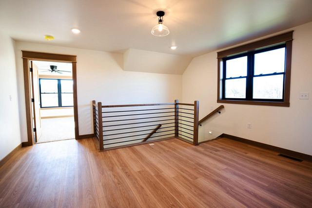 W4051 Twin Creeks ROAD, La Crosse, WI 54601