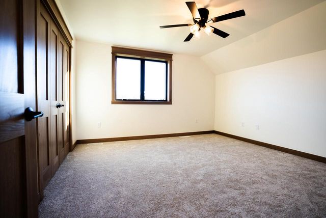 W4051 Twin Creeks ROAD, La Crosse, WI 54601