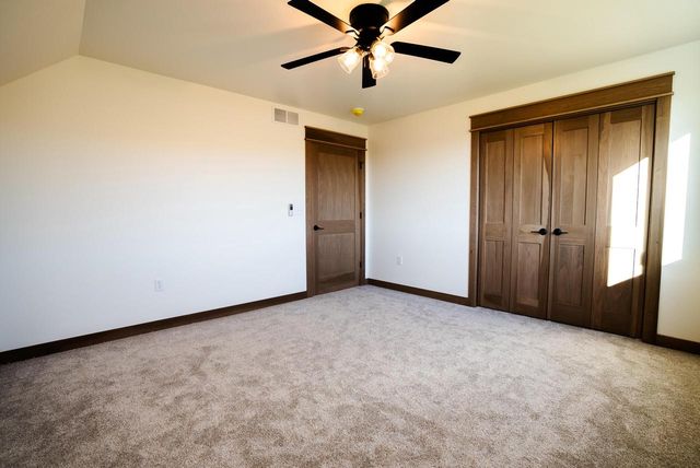 W4051 Twin Creeks ROAD, La Crosse, WI 54601