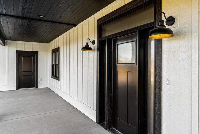 W4051 Twin Creeks ROAD, La Crosse, WI 54601