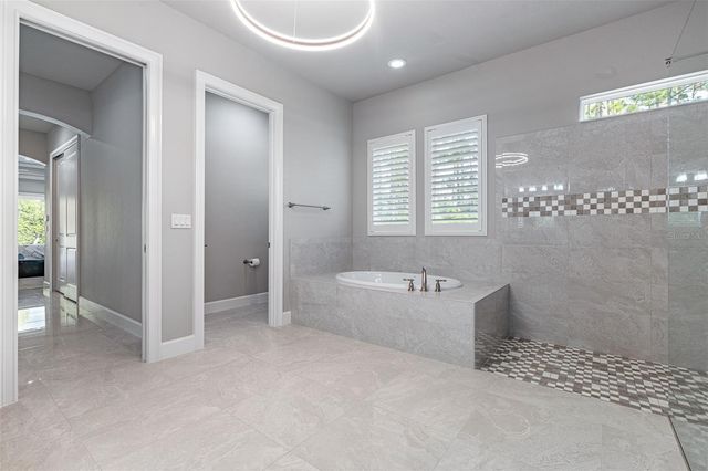 998 DOWNSHIRE LANE, Ormond Beach, FL 32174