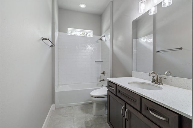 998 DOWNSHIRE LANE, Ormond Beach, FL 32174