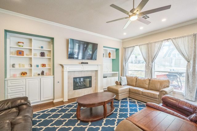 2404 Alta Monte DR, Cedar Park, TX 78613