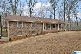 124 4TH PLAZA, Pleasant Grove, AL 35127