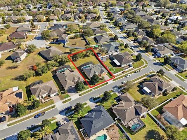 3027 CHAVEZ AVENUE, Clermont, FL 34715