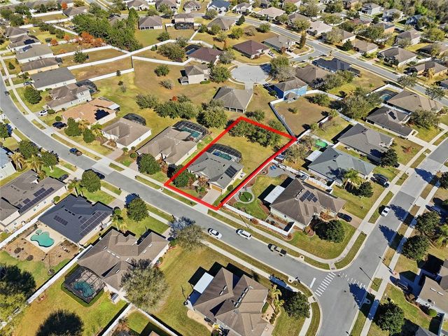 3027 CHAVEZ AVENUE, Clermont, FL 34715