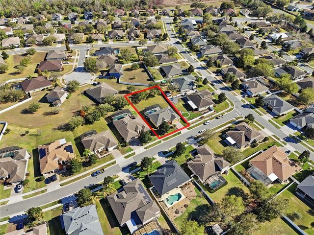 3027 CHAVEZ AVENUE, Clermont, FL 34715