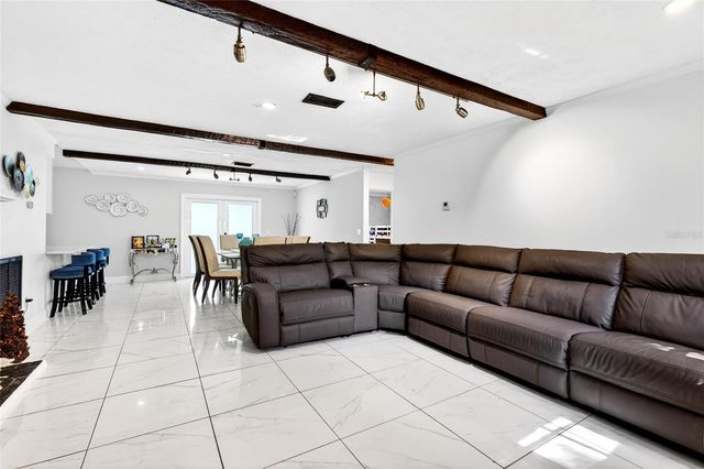 3003 E FORT KING STREET, Ocala, FL 34470