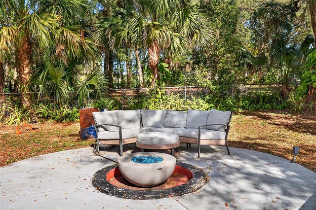 3003 E FORT KING STREET, Ocala, FL 34470