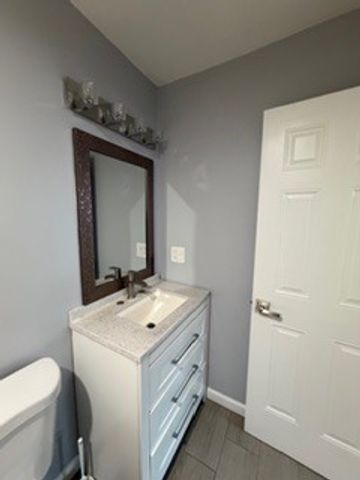 6902 Lyons Street, Morton Grove, IL 60053