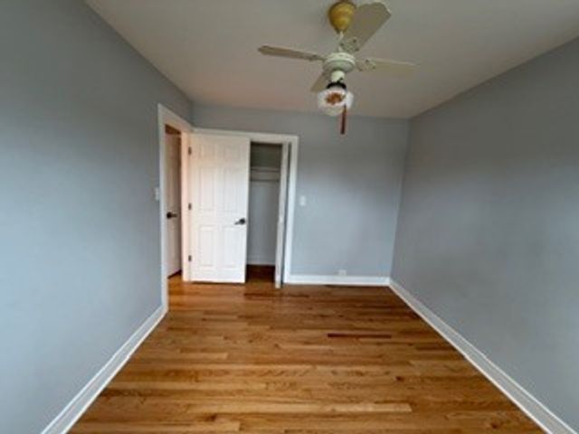 6902 Lyons Street, Morton Grove, IL 60053