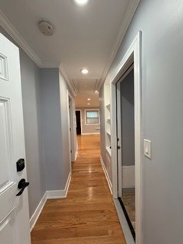 6902 Lyons Street, Morton Grove, IL 60053