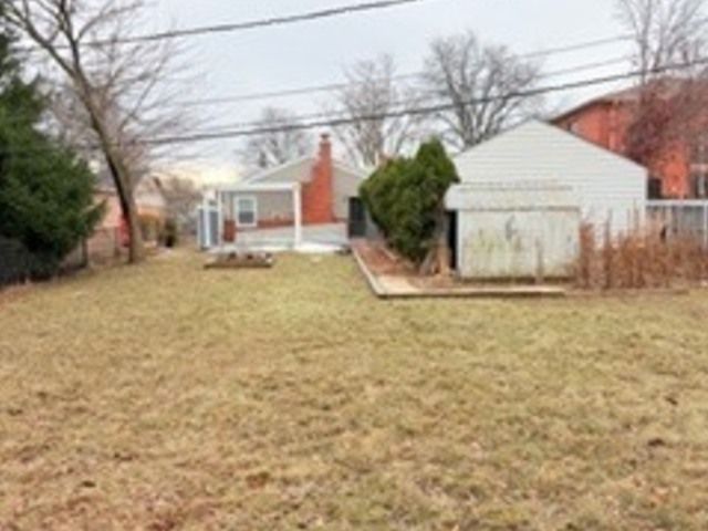 6902 Lyons Street, Morton Grove, IL 60053