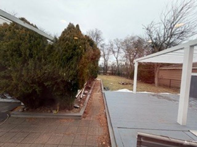 6902 Lyons Street, Morton Grove, IL 60053