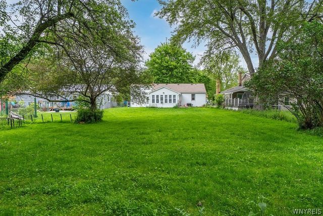 1285 Parkview Drive, North Tonawanda, NY 14120