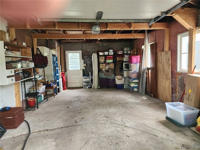 1285 Parkview Drive, North Tonawanda, NY 14120