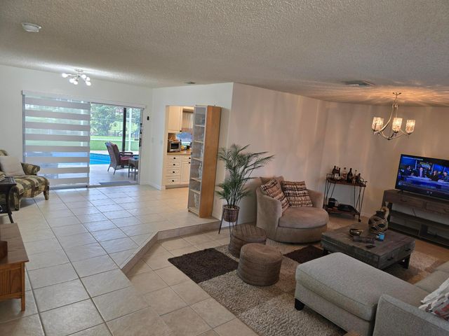 939 HIBISCUS Drive, Royal Palm Beach, FL 33411