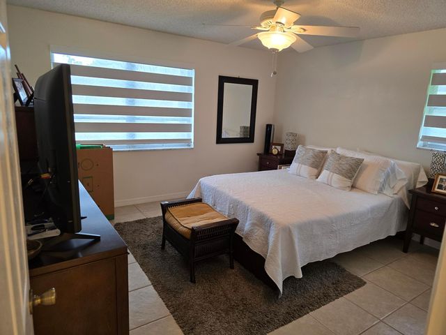 939 HIBISCUS Drive, Royal Palm Beach, FL 33411