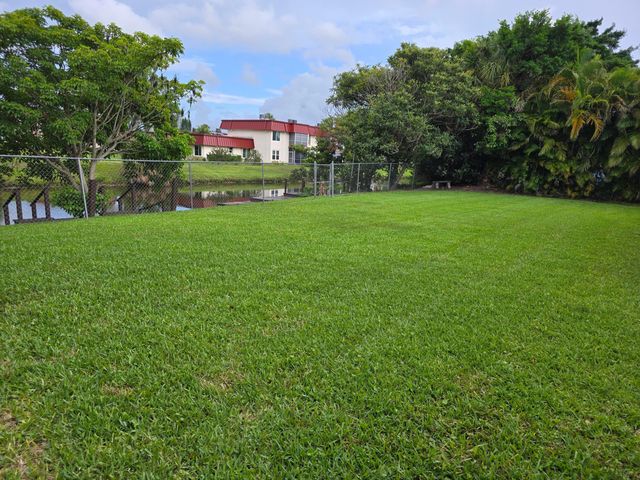 939 HIBISCUS Drive, Royal Palm Beach, FL 33411