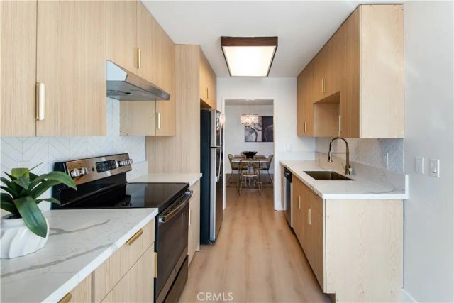 222 S Central 428, Los Angeles, CA 90012