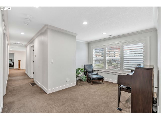 1275 N FIR St, Canby, OR 97013