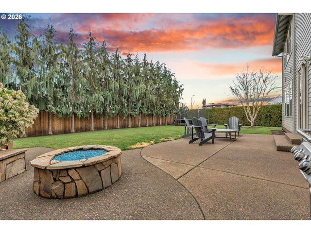 1275 N FIR St, Canby, OR 97013