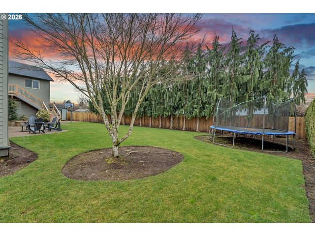 1275 N FIR St, Canby, OR 97013