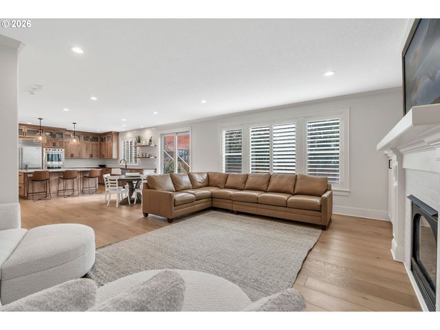 1275 N FIR St, Canby, OR 97013