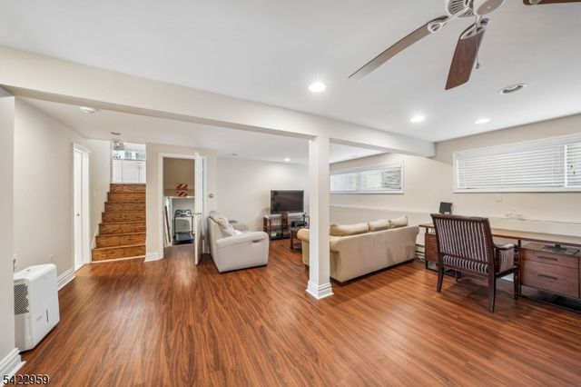 47 Crossbrook Rd, Livingston Twp., NJ 07039