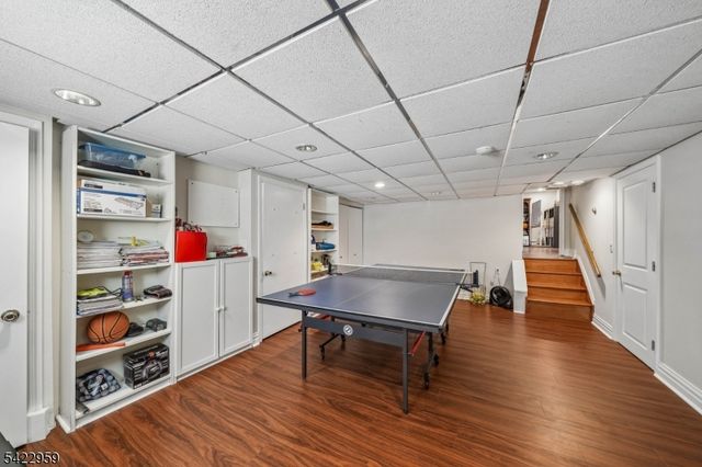 47 Crossbrook Rd, Livingston Twp., NJ 07039