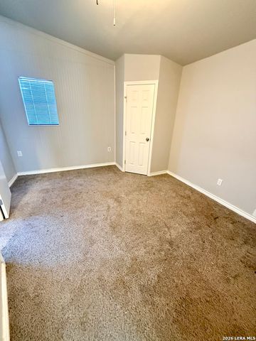 161 Water St Unit B, Pipe Creek, TX 78063