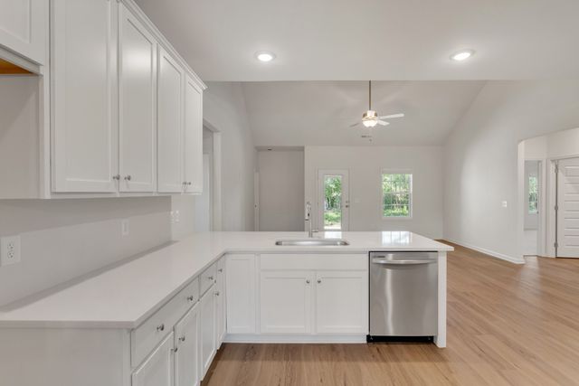 7110 Hall Rd, Fairview, TN 37062